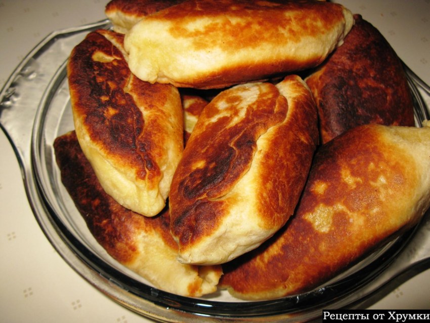 Пирожки жареные