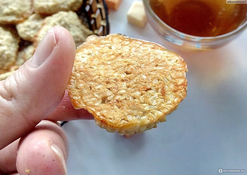 Овсяное печенье с кунжутом