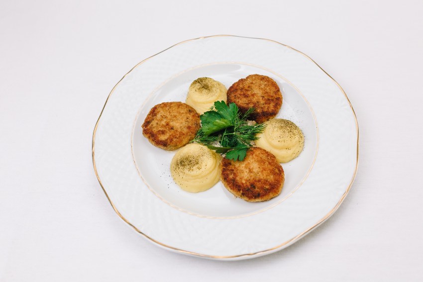 Кнели мясные паровые 100гр