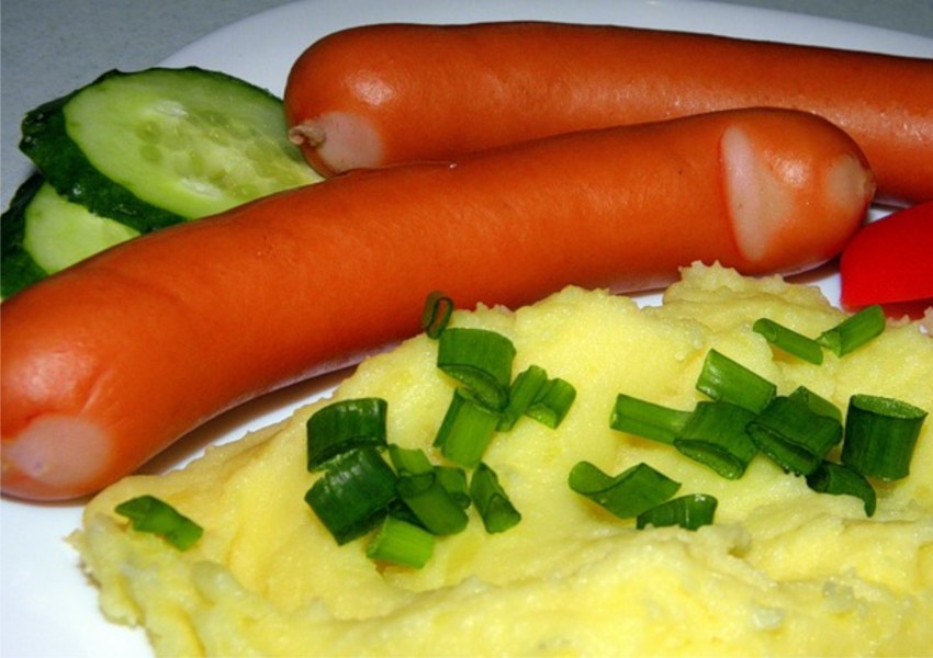 Пюре с сосисками