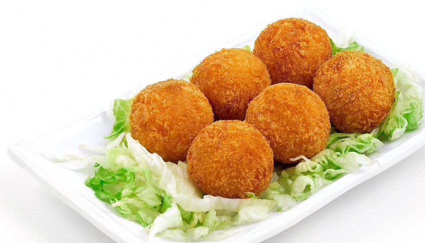 Фаршированные луковые кольца в хрустящей панировке с начинкой