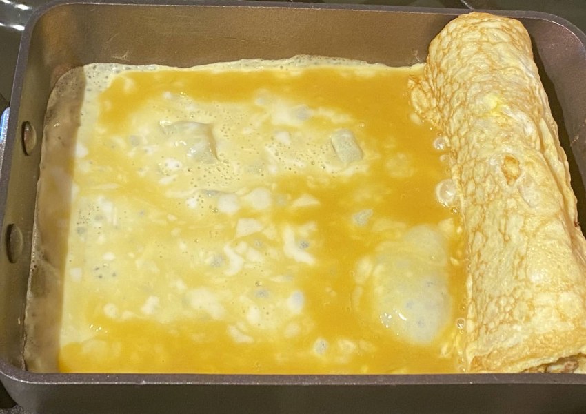 Яичница с помидорами фото дома