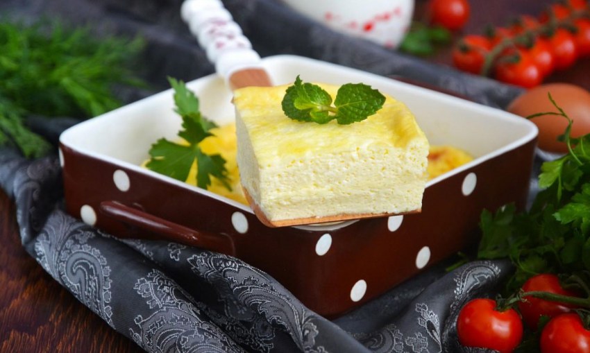 Омлет на сковороде с добавками