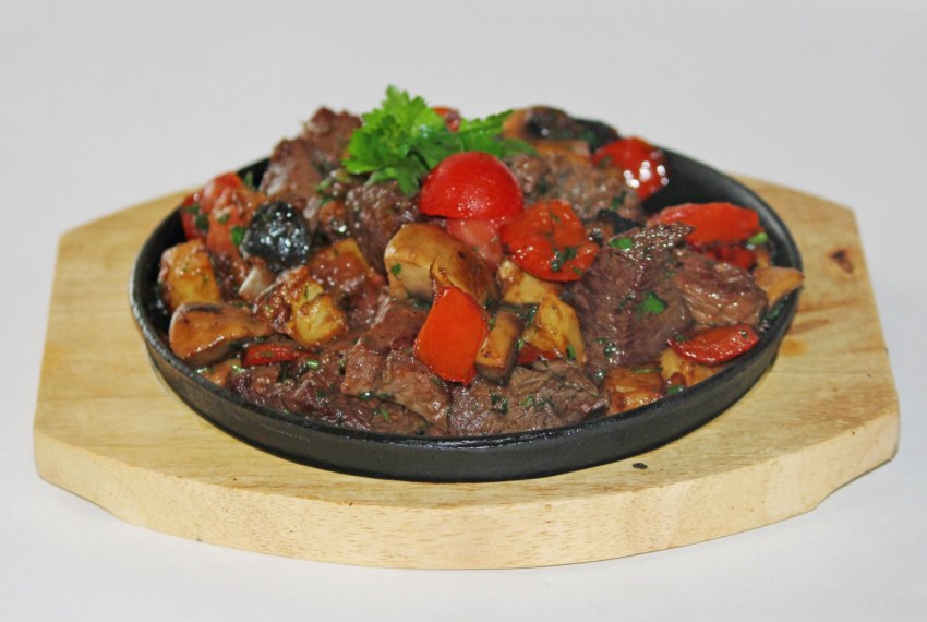 Баранина с овощами