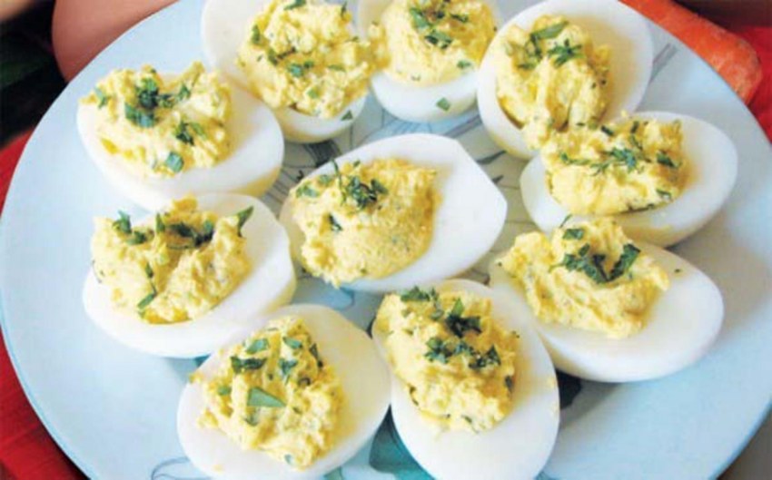 Яйца фаршированные сырным кремом