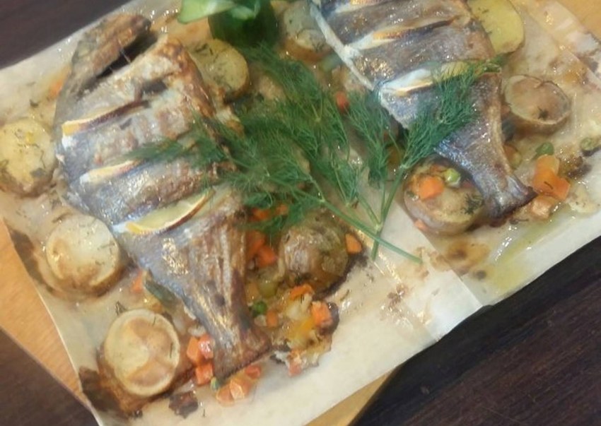 Дорадо с розмарином