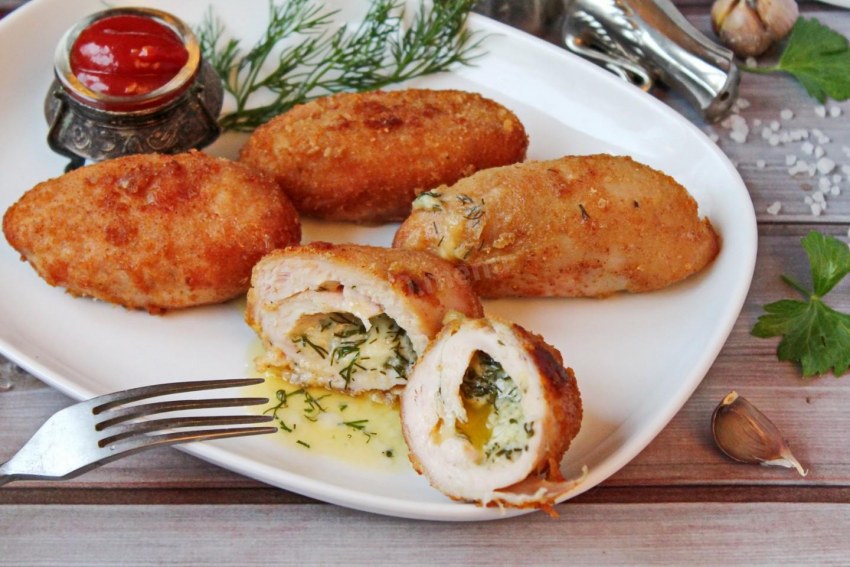 Котлета фаршированная грибами