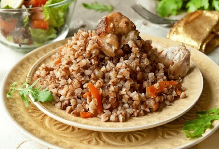 Гречневая каша с овощами