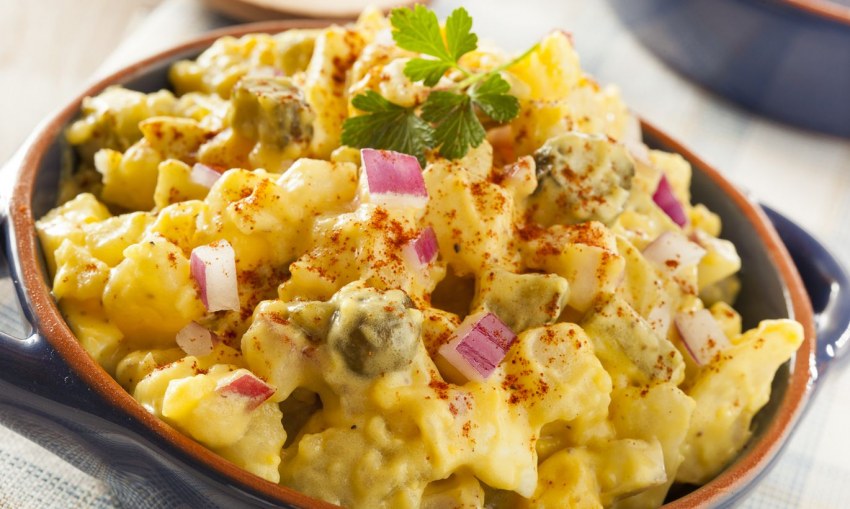 Салат с картофелем и горчицей