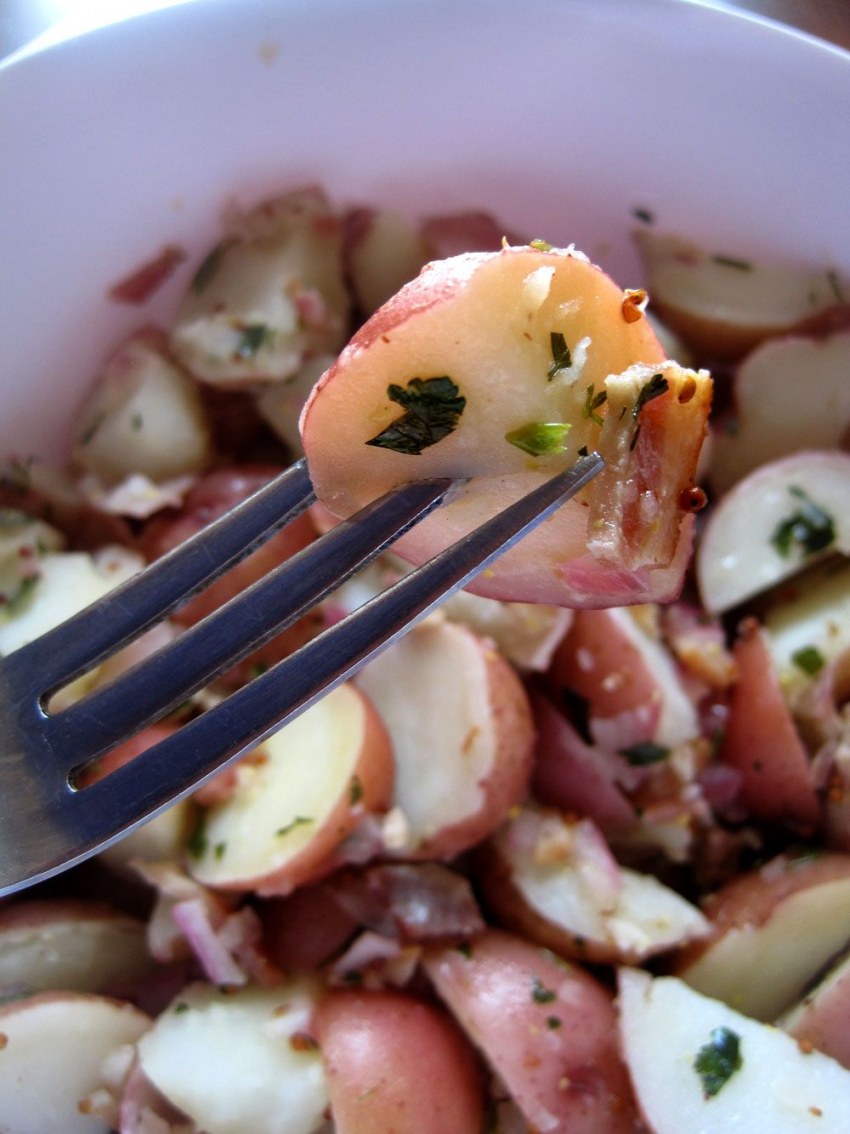 Салат с хрустяшкой картошкой