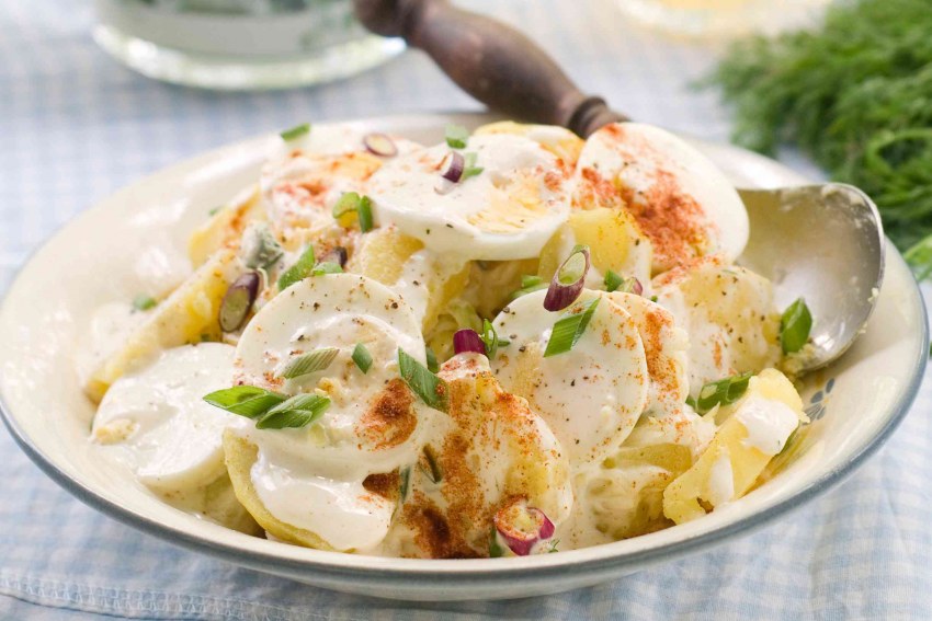 Картофельный салат со сметаной