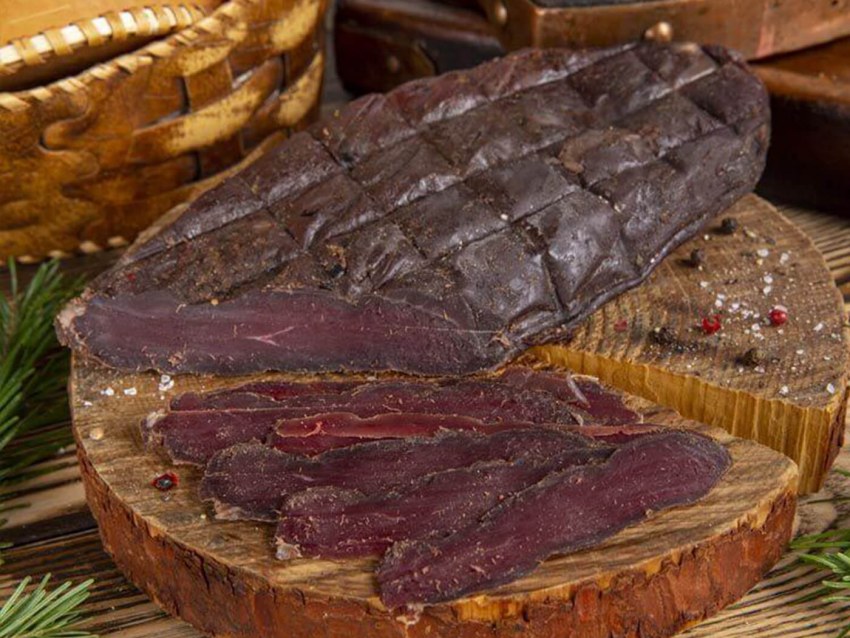 Вяленое мясо бастурма
