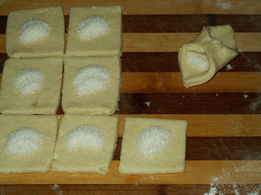 Конвертики из лаваша с творогом и бананом