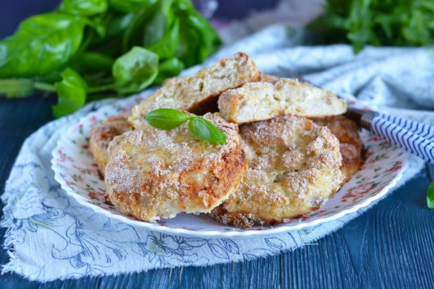 Рыбные котлеты из минтая в духовке