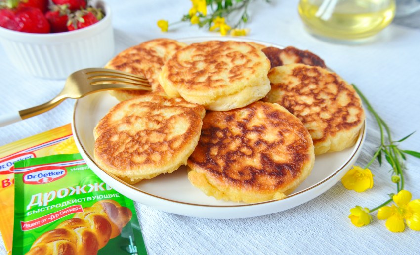 Оладьи с яблочной начинкой