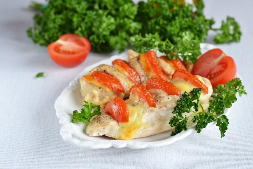 Свиная отбивная под сыром