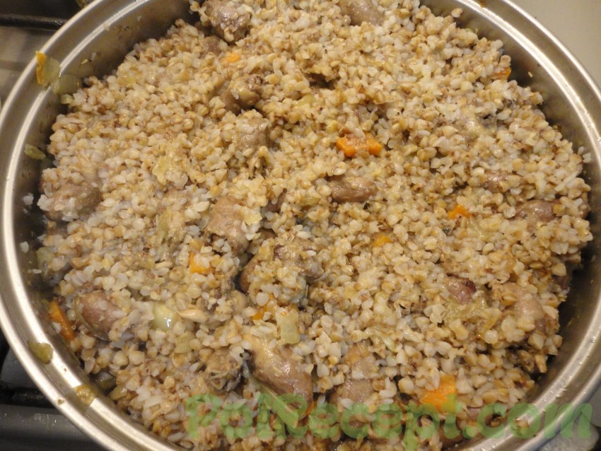 Гречка с курицей и грибами