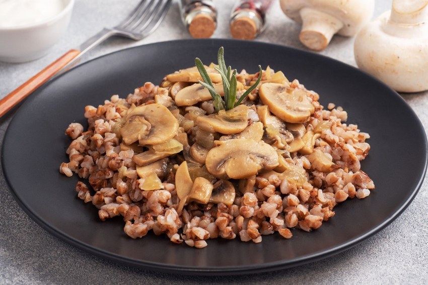 Гречка с говядиной и овощами