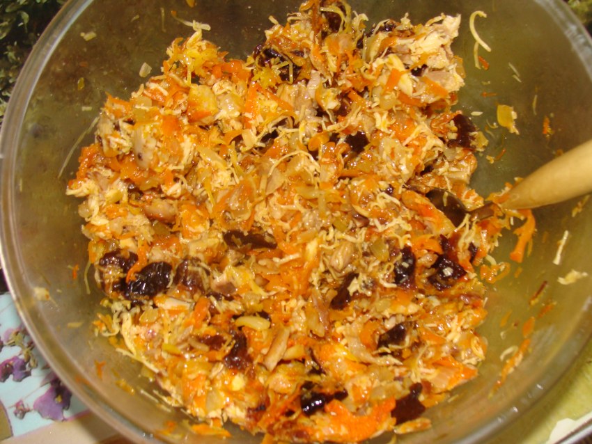 Салат из шампиньонов и куриной