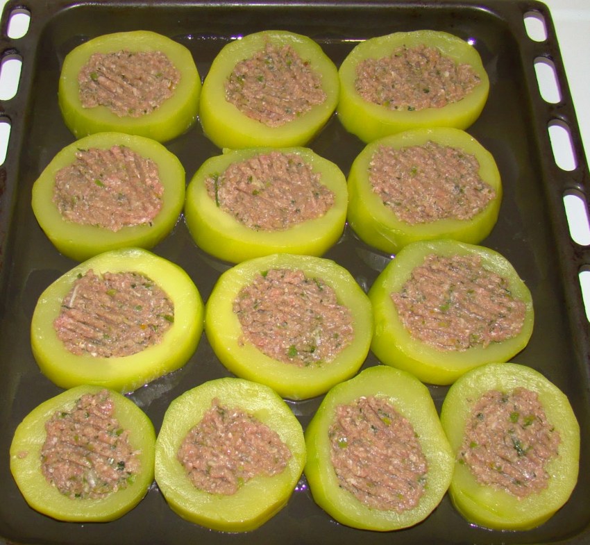Кабачки цуккини фаршированные