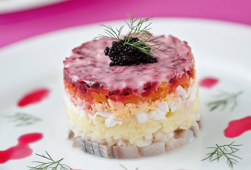 Салат "сельдь под шубой" 100г