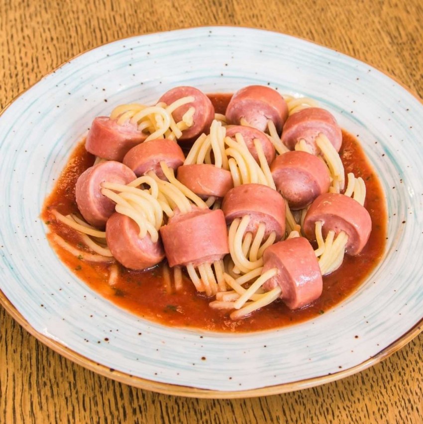 Спагетти с колбасками