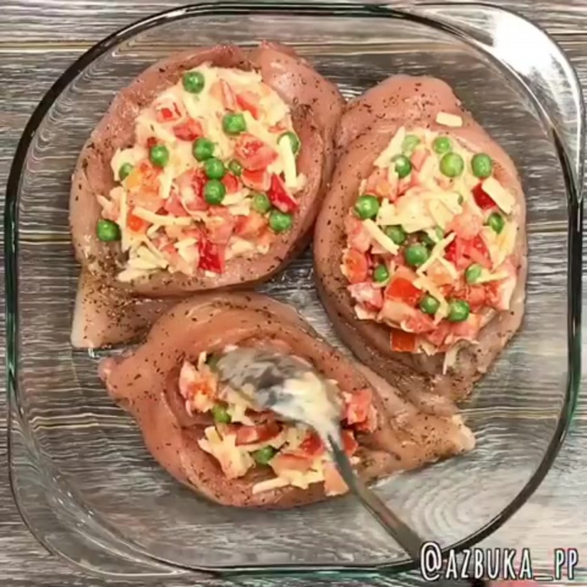 Кальмар фаршированный шпинатом