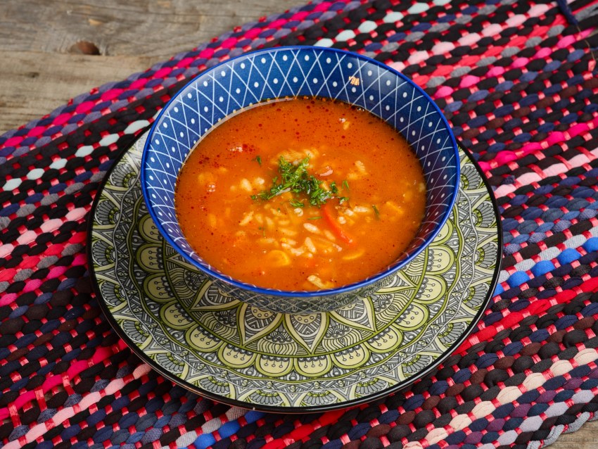 Суп из грецкие орехи и курица