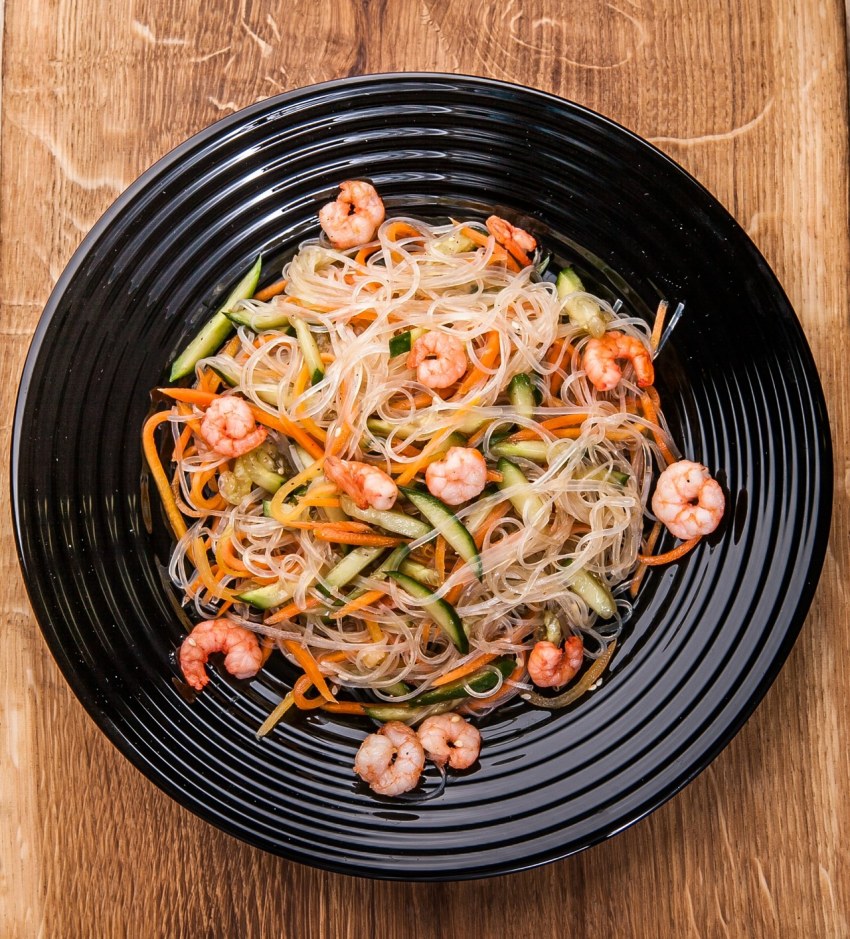 Фунчоза с рукколой