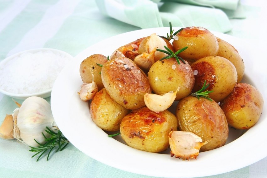 Картошка в кастрюле