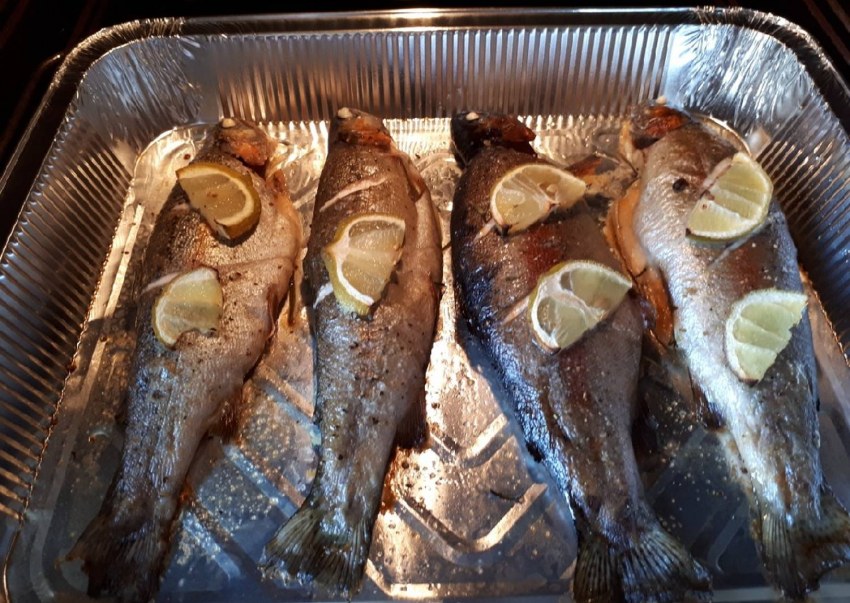 Форель с хашбрауном