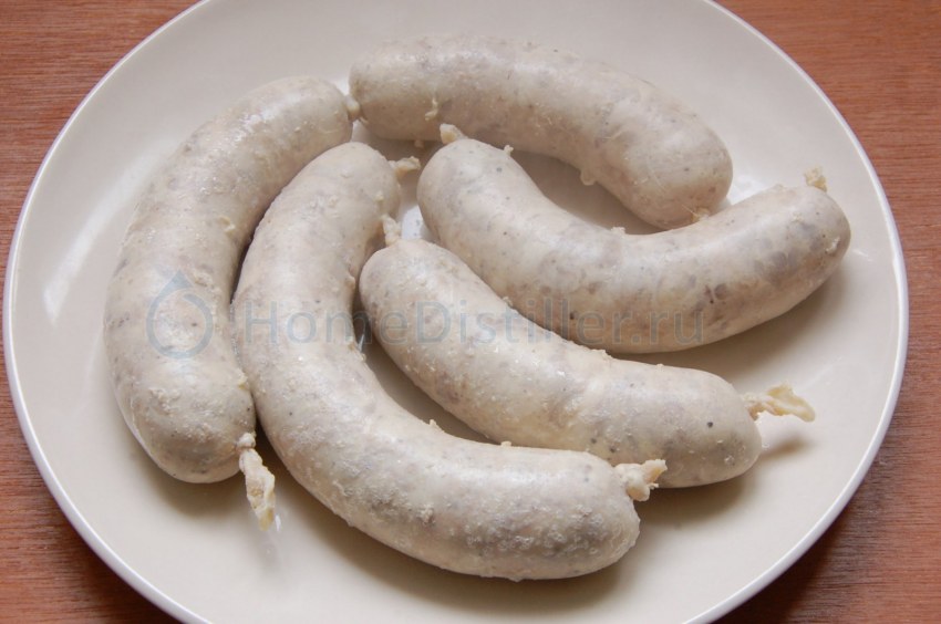 Куриные колбаски в кишке