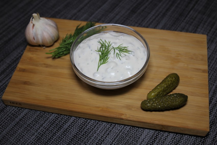 Цацики греческий соус