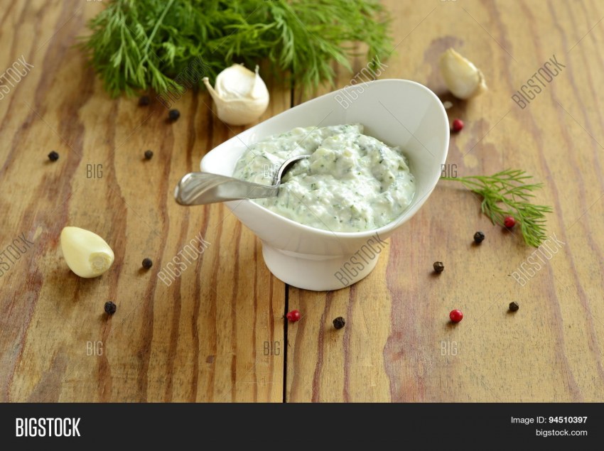 Соус с укропом и чесноком