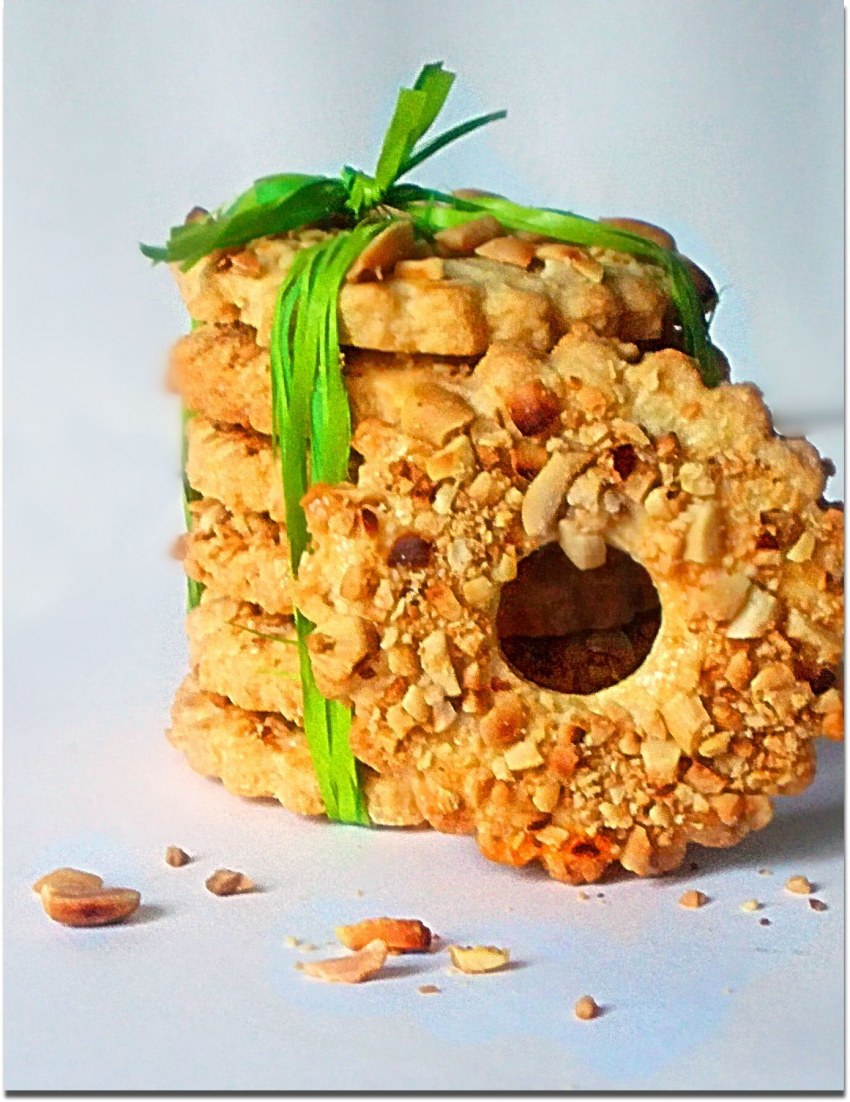 Песочные кольца с арахисом