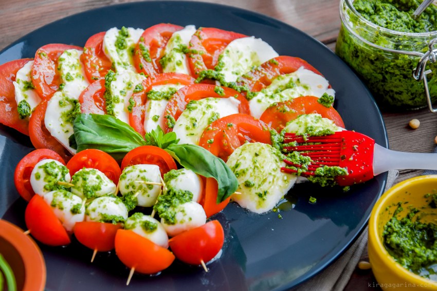 Салат Капрезе в азбуке вкуса