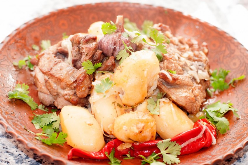 Жареная картошка со свининой