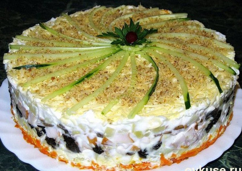 Торт с крабовыми палочками