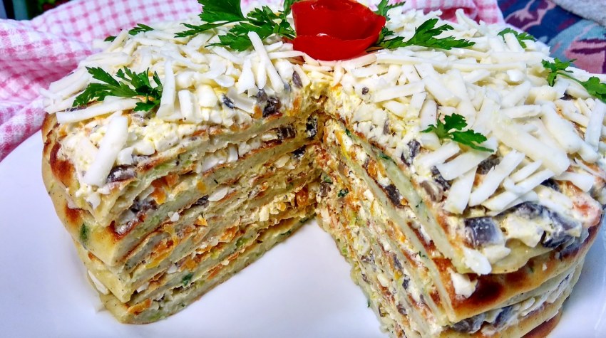 Закусочный торт Наполеон с рыбной консервой
