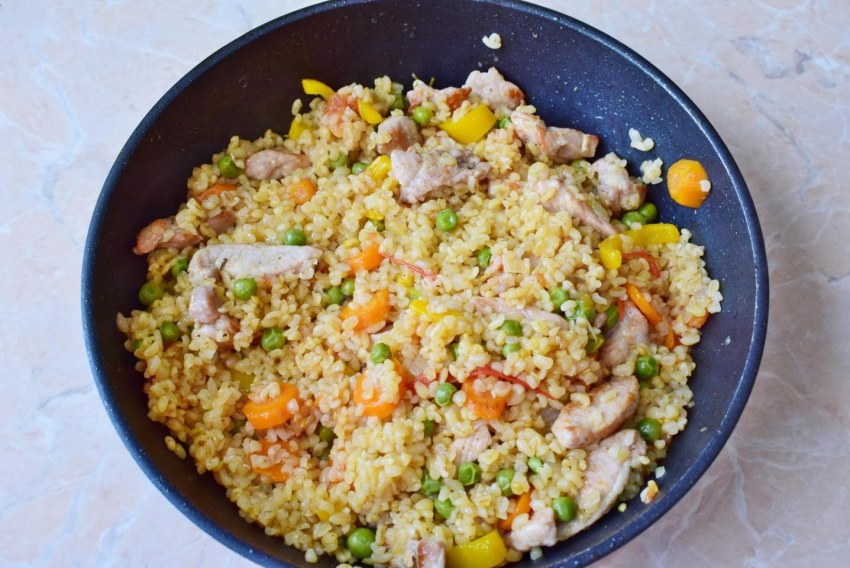 Булгур плов с курицей