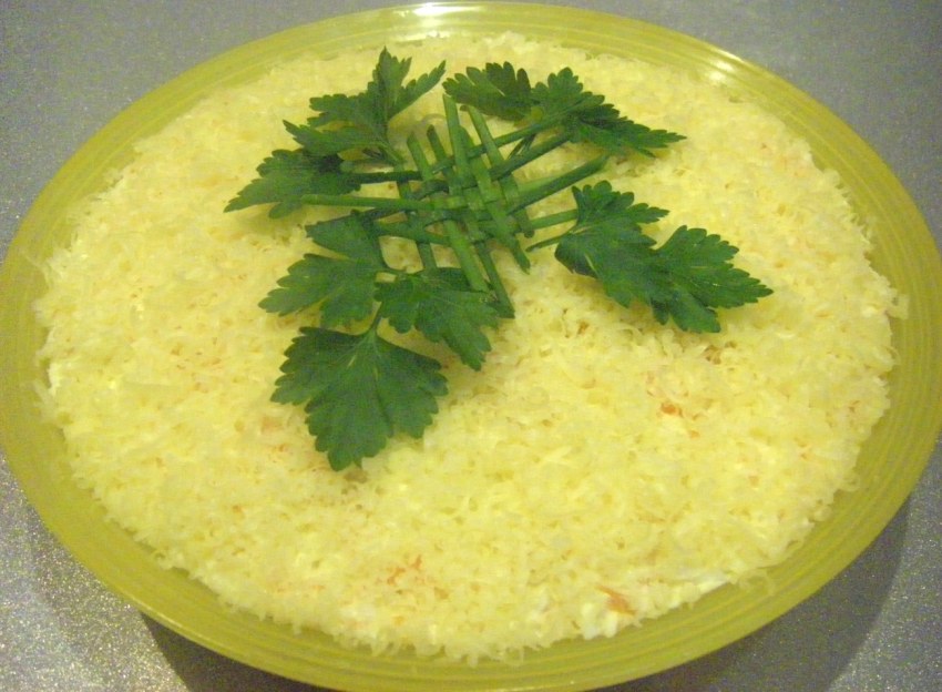 Салат из плавленного сыра