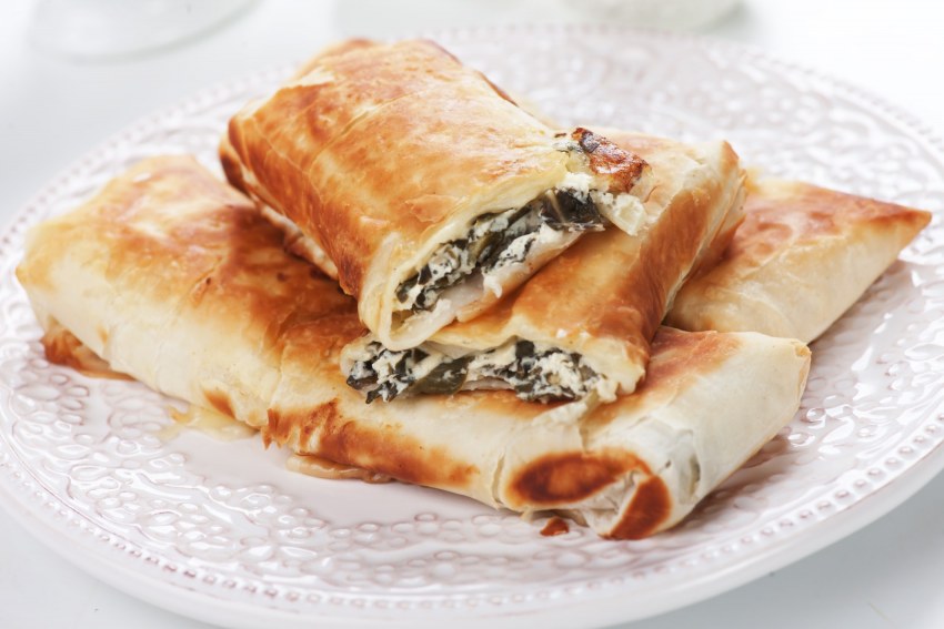 Пирог из лаваша с грибами и сыром
