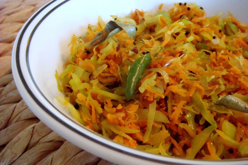 Тушёная капуста с овошами