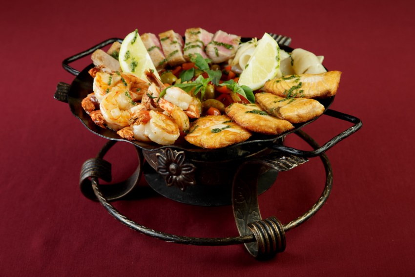 Садж из курицы с овощами