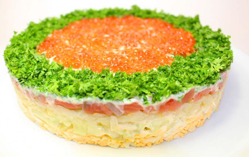 Салат Мимоза с красной икрой