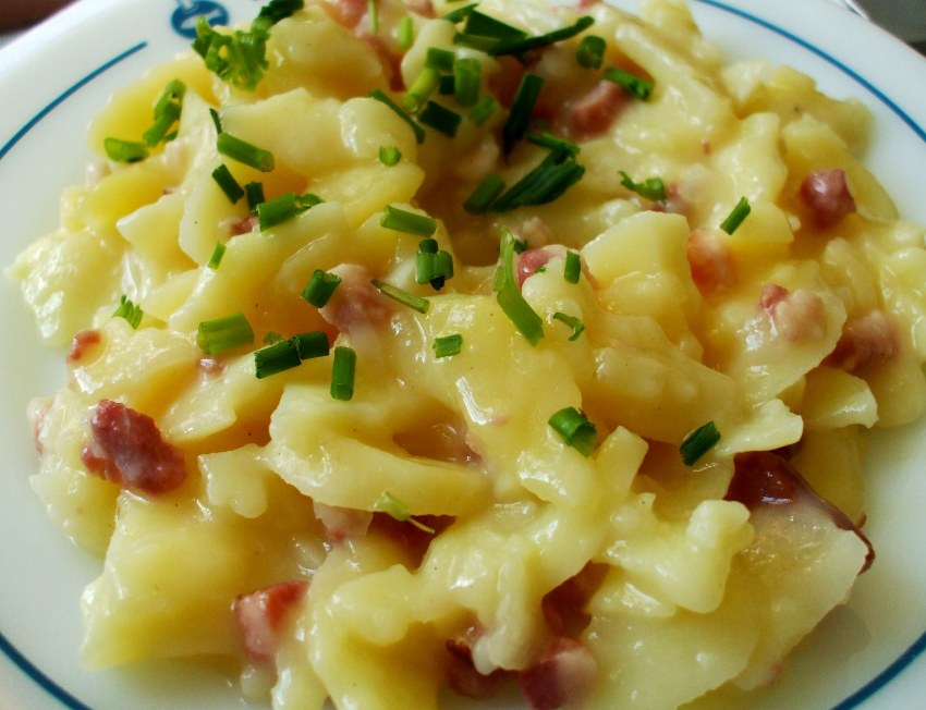 Салат мясной