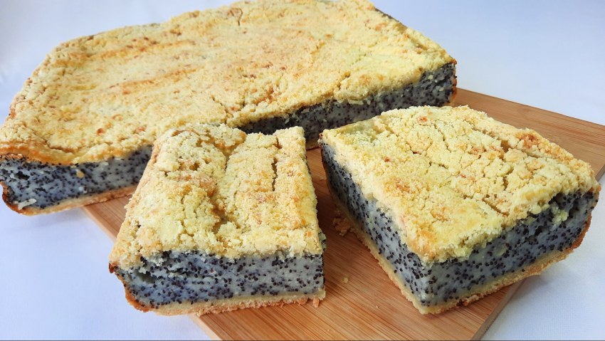 Песочный пирог с творогом и маком