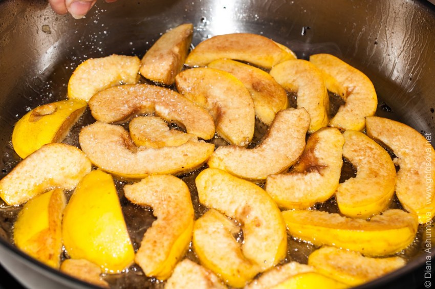Мясо с айвой на сковороде как приготовить вкусно и просто