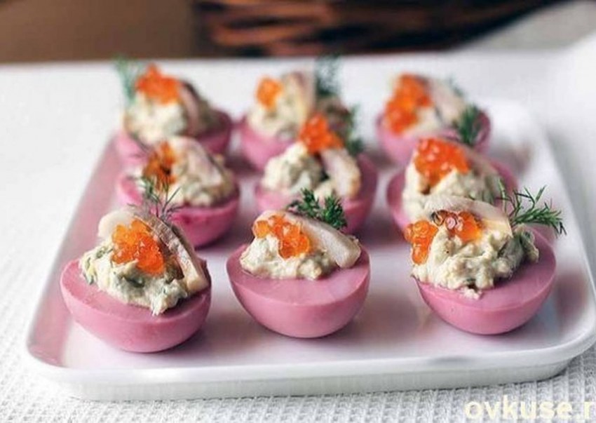 Канапе с пепперони