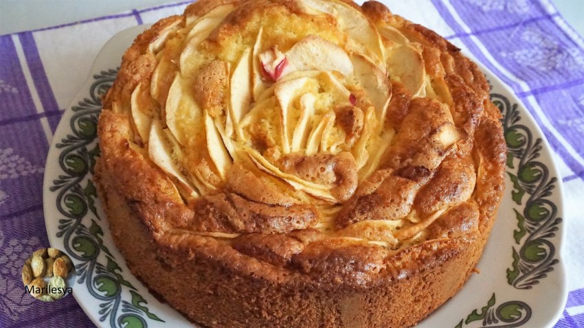 Яблочный пирог Карамболь